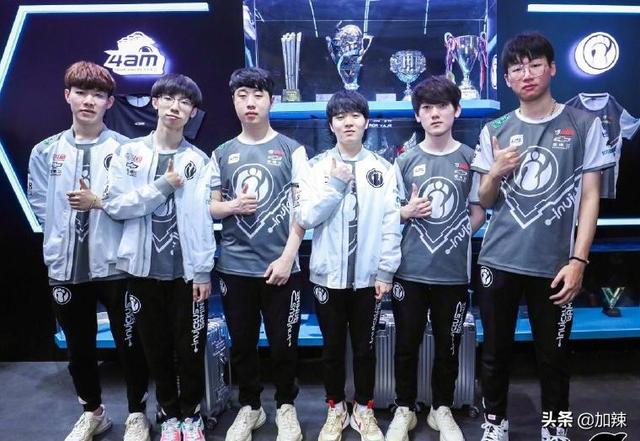 球队在训练 球队在训练